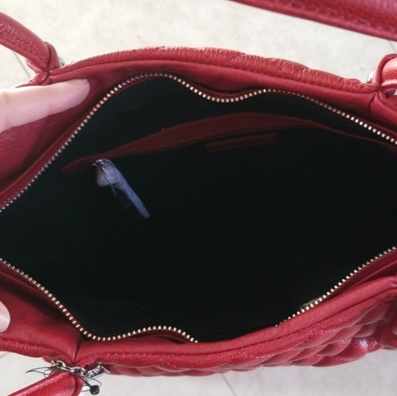 Nwt DKNY quilted leather handbag - Picture 5 of 6